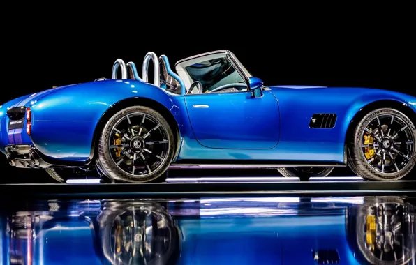 Черный фон, вид сбоку, AC Cars, 2023, AC Cobra GT Roadster