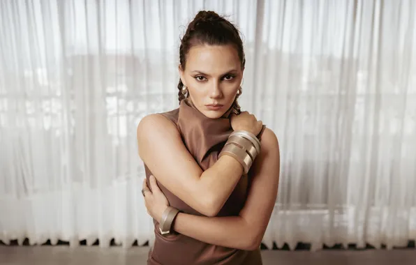 Взгляд, поза, макияж, актриса, Дафни Кин, Dafne Keen