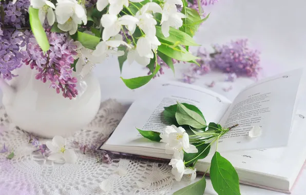 Цветы, стол, букет, весна, книга, натюрморт, сирень, салфетка