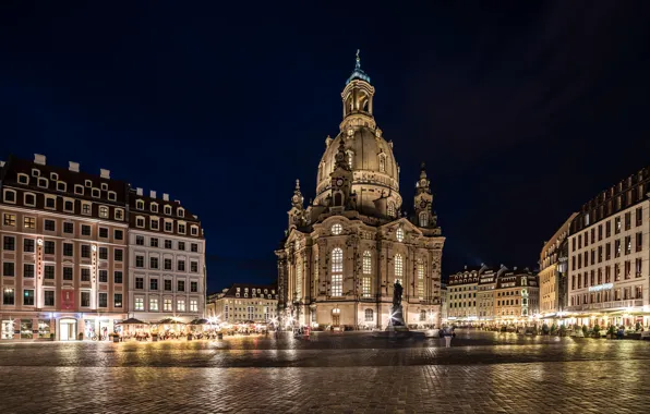 Ночь, город, люди, Германия, Дрезден, освещение, площадь, фонари
