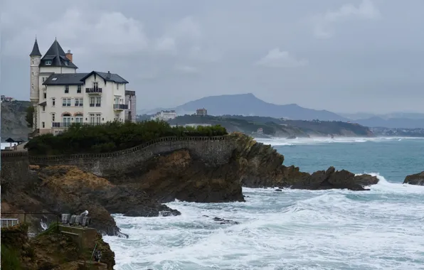 Картинка горы, шторм, дом, океан, Франция