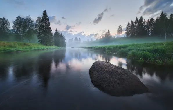 КАМЕНЬ, ТРАВА, ТУМАНКА, НЕБО, ОБЛАКА, ЗЕЛЕНЬ, ТЕЧЕНИЕ, БЕРЕГ