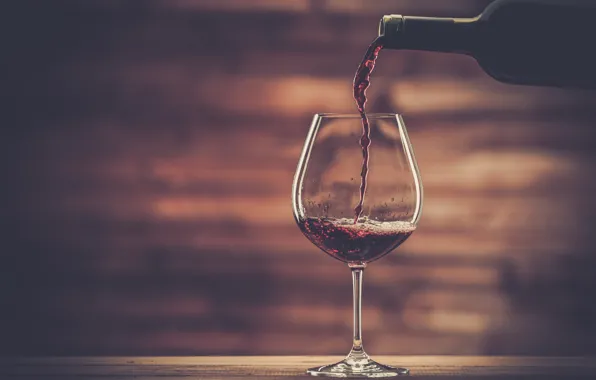 Wood, wine, wine glass