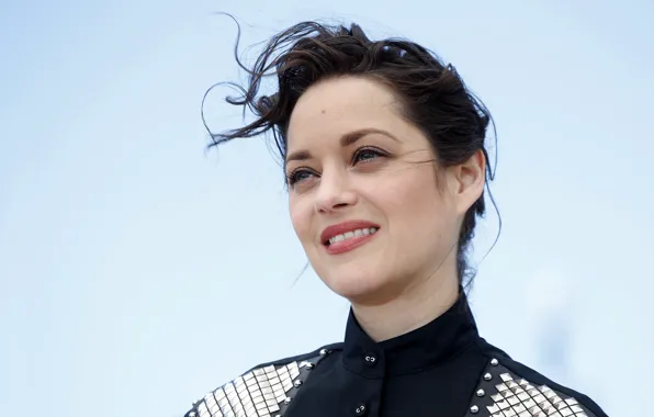 Поза, актриса, брюнетка, голубые глаза, голубоглазая, hair, Марион Котийяр, Marion Cotillard