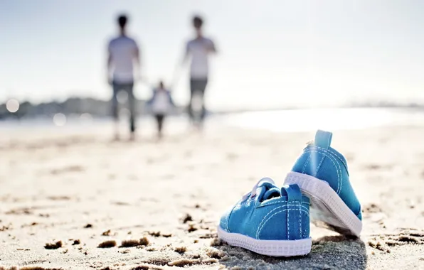 Beach, sand, mood, walk, sneakers, family