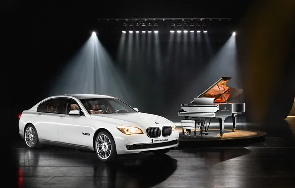 BMW, рояль, белая