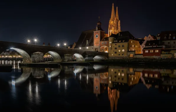 Ночь, город, Regensburg, Stony Bridge