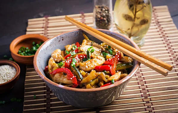 Fry, chicken, zucchini, stir, sweet peppers