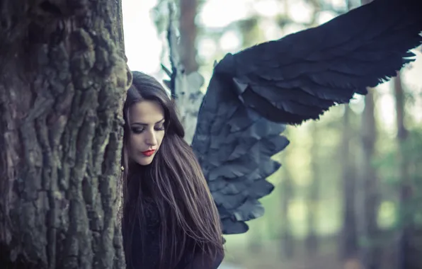 Woman, angel, black wings