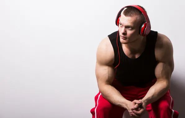 Поза, наушники, muscle, мышцы, атлет, бодибилдер, biceps, bodybuilder