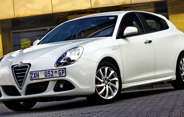 Alfa Romeo, white, Giulietta, Alfa Romeo Giulietta, Alfa Giulietta, Alfa Romeo Giulietta 2014