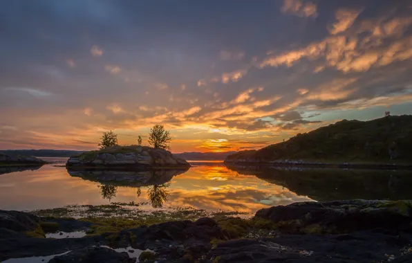 Картинка осень, пейзаж, природа, восход, камни, утро, Норвегия, зарево