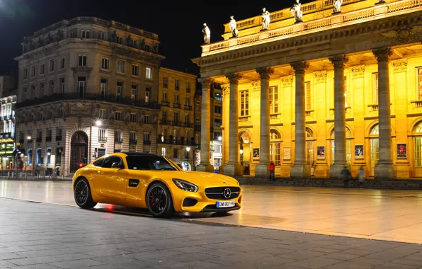 Картинка Mercedes-Benz, Front, AMG, Square, Night, Place, Yellow, Supercar