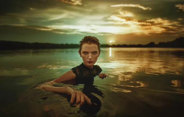 Девушка, в воде, Olivia, TJ Drysdale