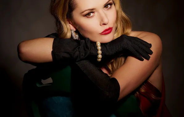 Взгляд, поза, перчатки, ручки, Carla Monaco