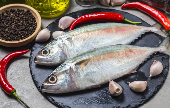 Рыба, специи, чеснок, скумбрия