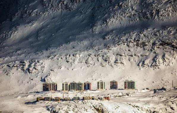 Картинка winter, Greenland, apartment house, Qinngorput, Nuuk, Suloraq