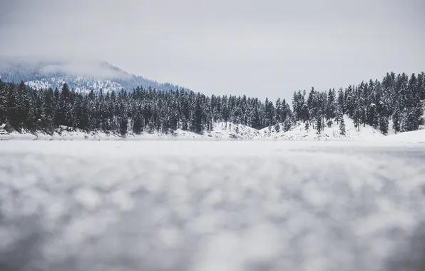 Зима, облака, деревья, горы, озеро, замерзшее озеро