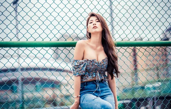 Картинка девушка, город, поза