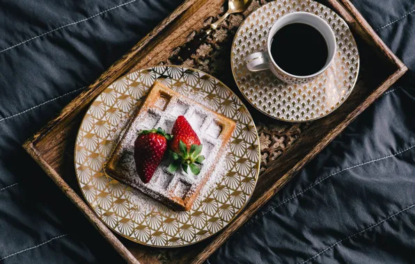 Ягоды, темный фон, кофе, завтрак, покрывало, клубника, ложка, чашка