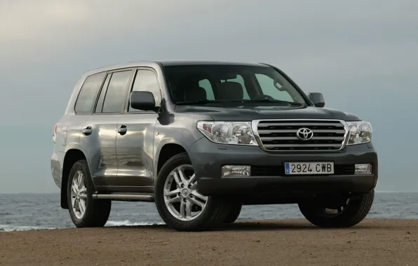 Море, пляж, Toyota Land Cruiser 200