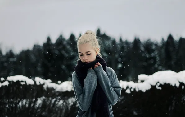 Картинка зима, девушка, снег, блондинка, снегопад, winter, боке, blonde