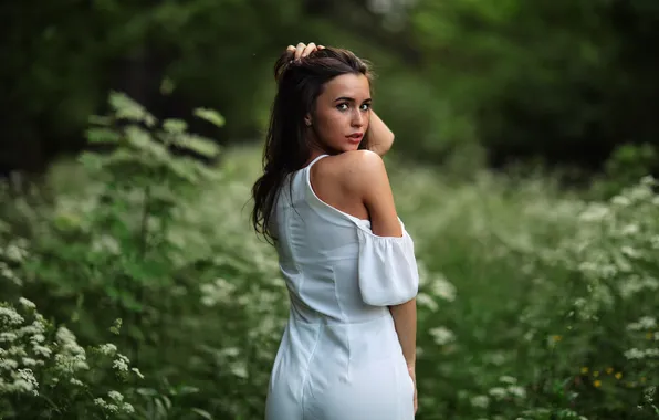 Природа, модель, волосы, брюнетка, белая юбка, Сергей Чурносов