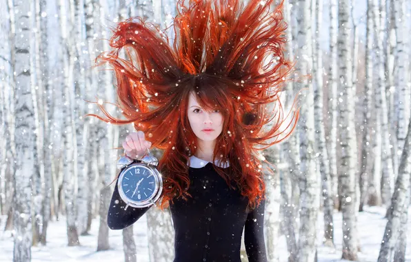 Лес, снег, волосы, часы, будильник, рыжеволосая девушка, Spring Time