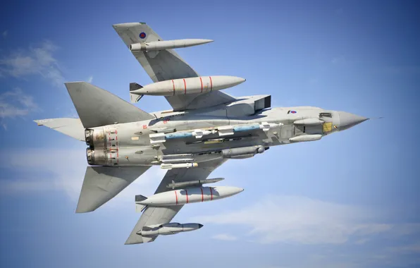 Истребитель-бомбардировщик, RAF, Tornado, Panavia Tornado, ПТБ, Panavia Tornado GR4