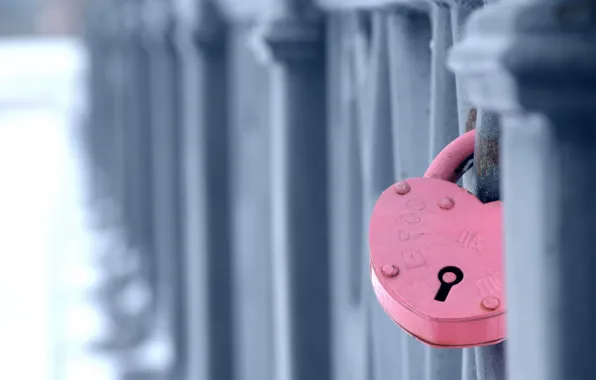 Фон, замок, забор, love forever
