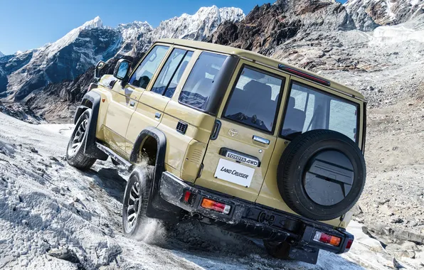 Горы, Toyota, вездеход