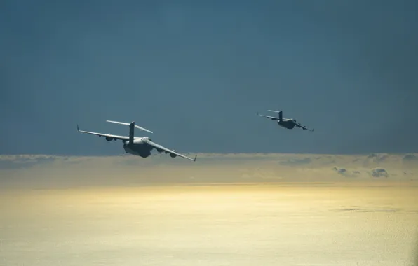 ВВС США, Boeing C-17 Globemaster III, американский военно-транспортный самолёт