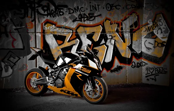 Картинка стена, чёрный, мотоцикл, black, bike, графитти, ktm, supersport