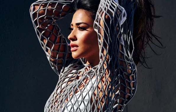 Актриса, брюнетка, профиль, Shay Mitchell