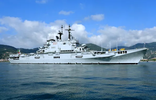 Авианосец, ВМС Италии, Giuseppe Garibaldi