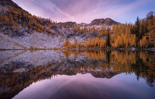 Осень, лес, облака, горы, озеро, отражение, скалы, берег