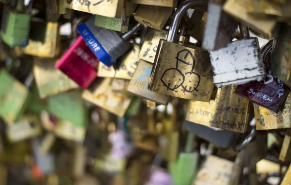 Golden, funny, drawing, lock, lost the key
