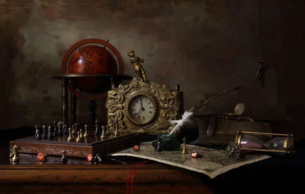 Перо, часы, ключ, шахматы, статуэтка, натюрморт, глобус, чернильница