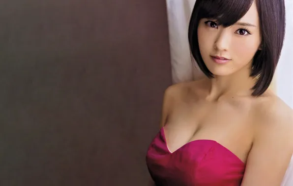 Girl, sexy, cleavage, boobs, beautiful, short hair, pretty, brunette