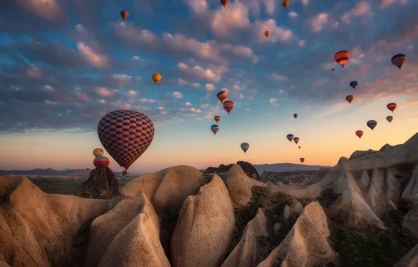 Картинка воздушные шары, скалы, вечер, Турция, Каппадокия, Краси Матаров, туфы