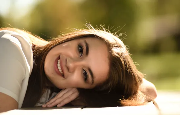 Взгляд, девушка, крупный план, улыбка, портрет, girl, close-up, brown eyes