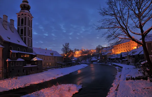 Картинка зима, снег, ночь, огни, река, дома, Чехия, Чески-Крумлов