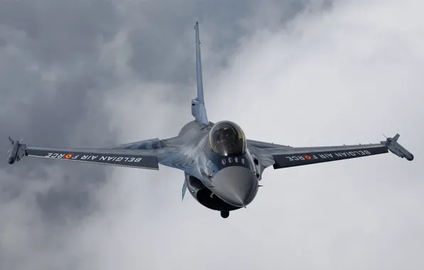 Картинка облака, истребитель, полёт, F-16, General Dynamics F-16 Fighting Falcon