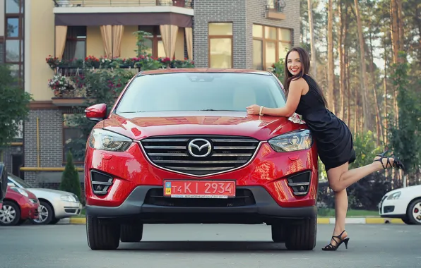 Взгляд, улыбка, Девушки, Mazda, красивая девушка, красный авто, позирует над машиной