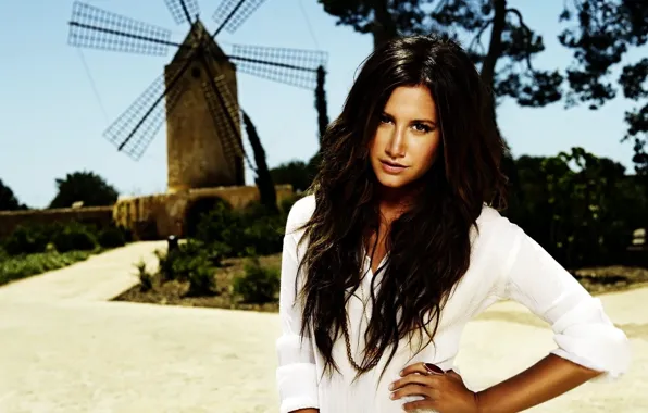 Мельница, Ashley Tisdale, Эшли Тисдейл, Lovely