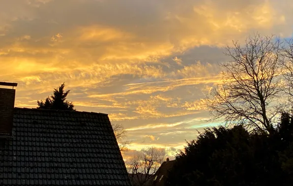 Clouds, Sky, Trees, Houses, Sun Goes Down, Photography by Tom