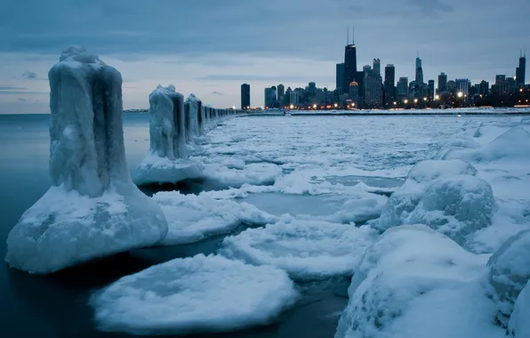 Картинка зима, снег, город, река, лёд, небоскребы, Чикаго, Иллиноис