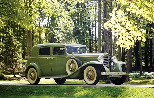 1932, ретро автомобили, Marmon, by LeBaron, retro cars, Marmon Sixteen, Marmon Sixteen Close-Coupled Sedan by …