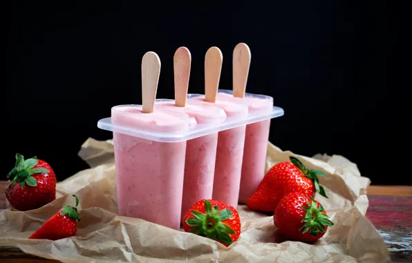 Ягоды, клубника, мороженое, десерт, фруктовое