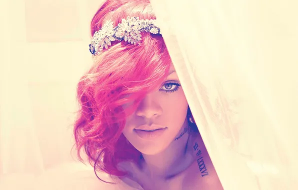 Картинка глаз, татуировка, Rihanna, красные волосы